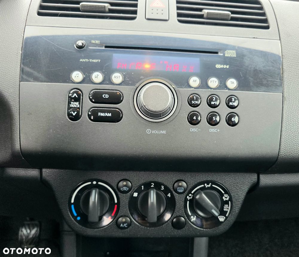 Suzuki Swift 1.5 Comfort - 26