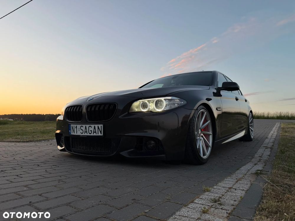 BMW Seria 5 528i xDrive - 3