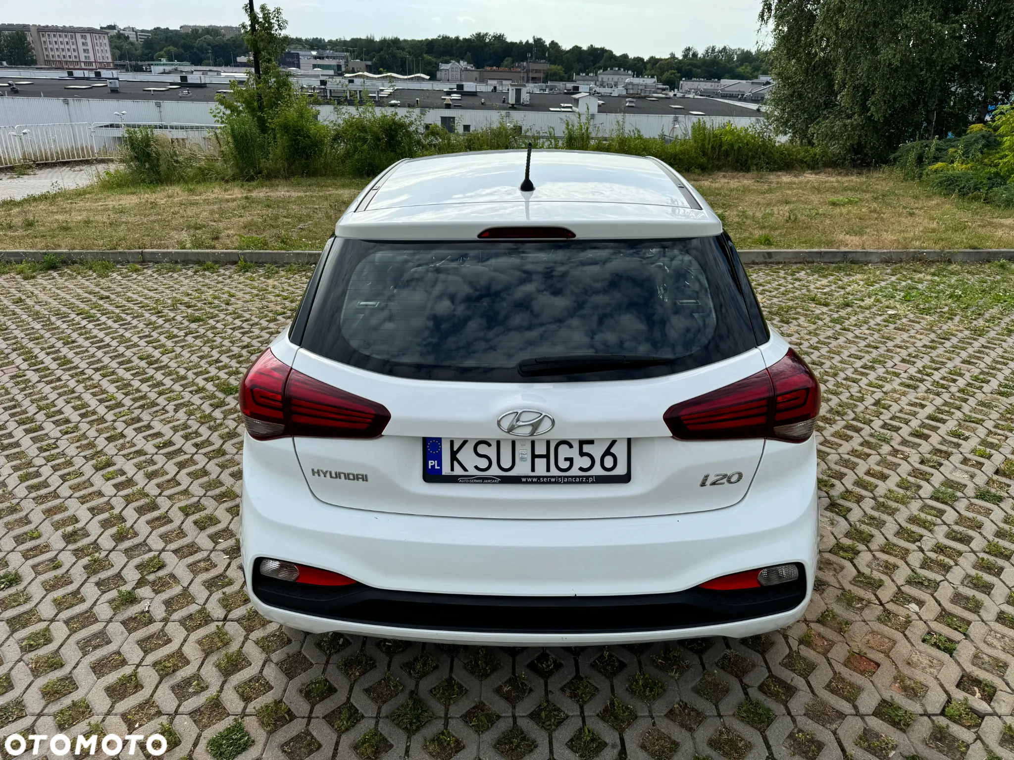 Hyundai i20 - 10