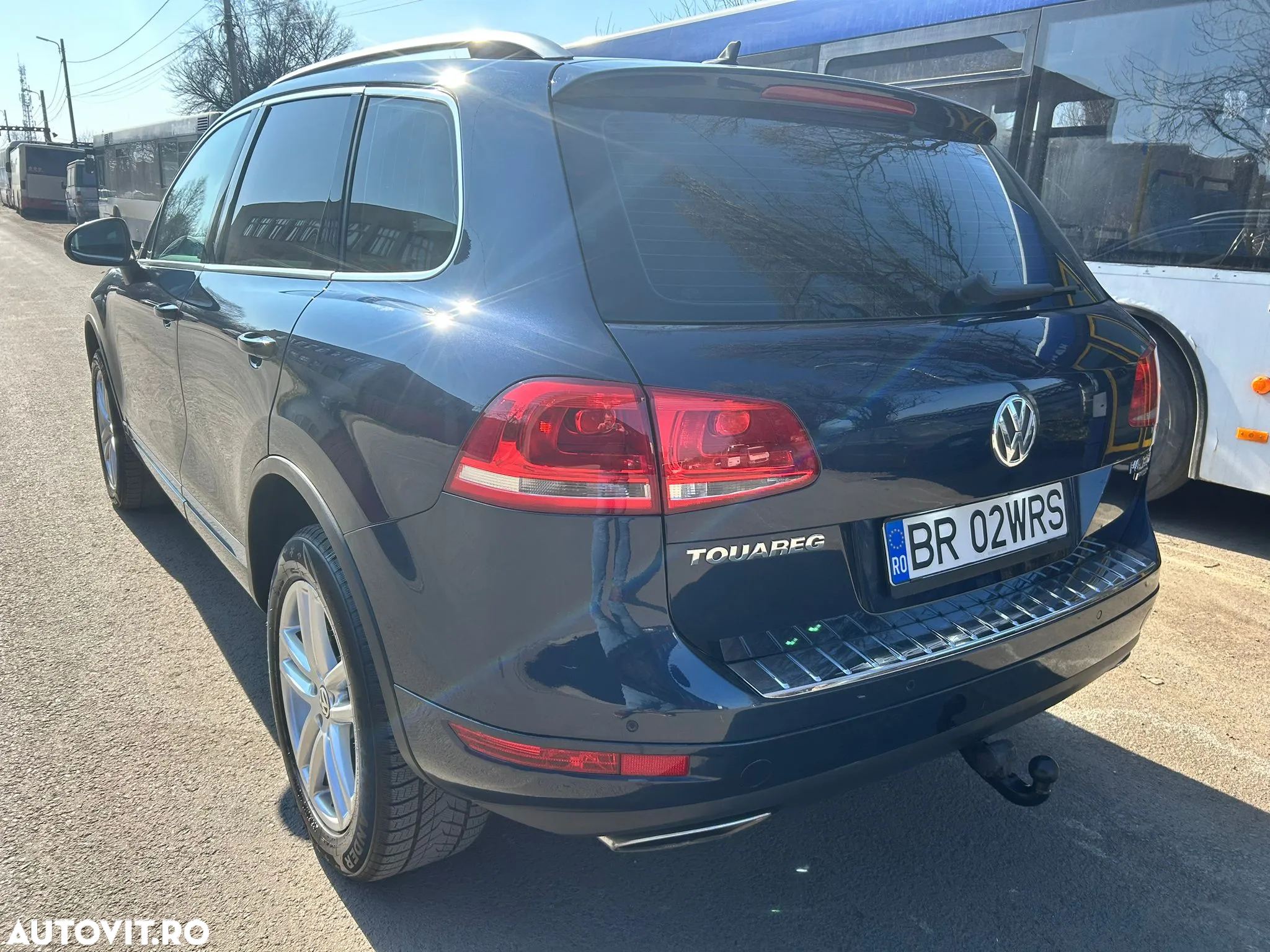 Volkswagen Touareg - 3