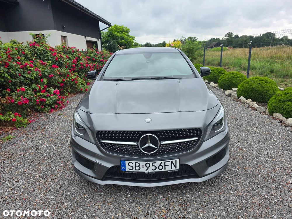 Mercedes-Benz CLA 250 4-Matic AMG Line - 10
