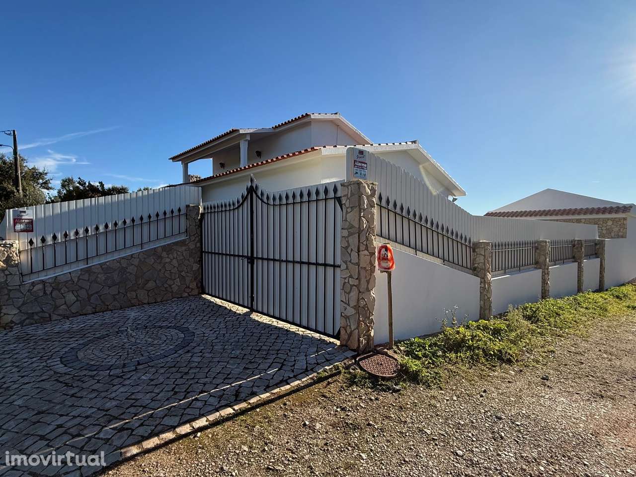 Moradia individual com anexos, piscina, armazéns e terreno - Landal - Grande imagem: 4/43