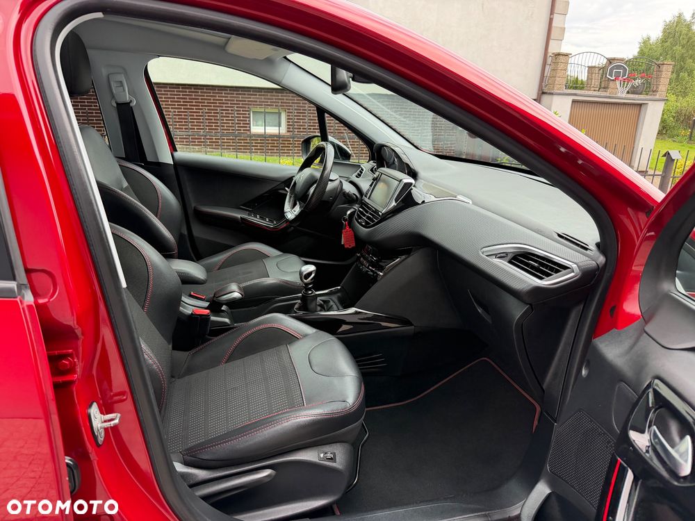 Peugeot 2008 BlueHDi FAP 120 STOP & START GT-Line Edition - 15