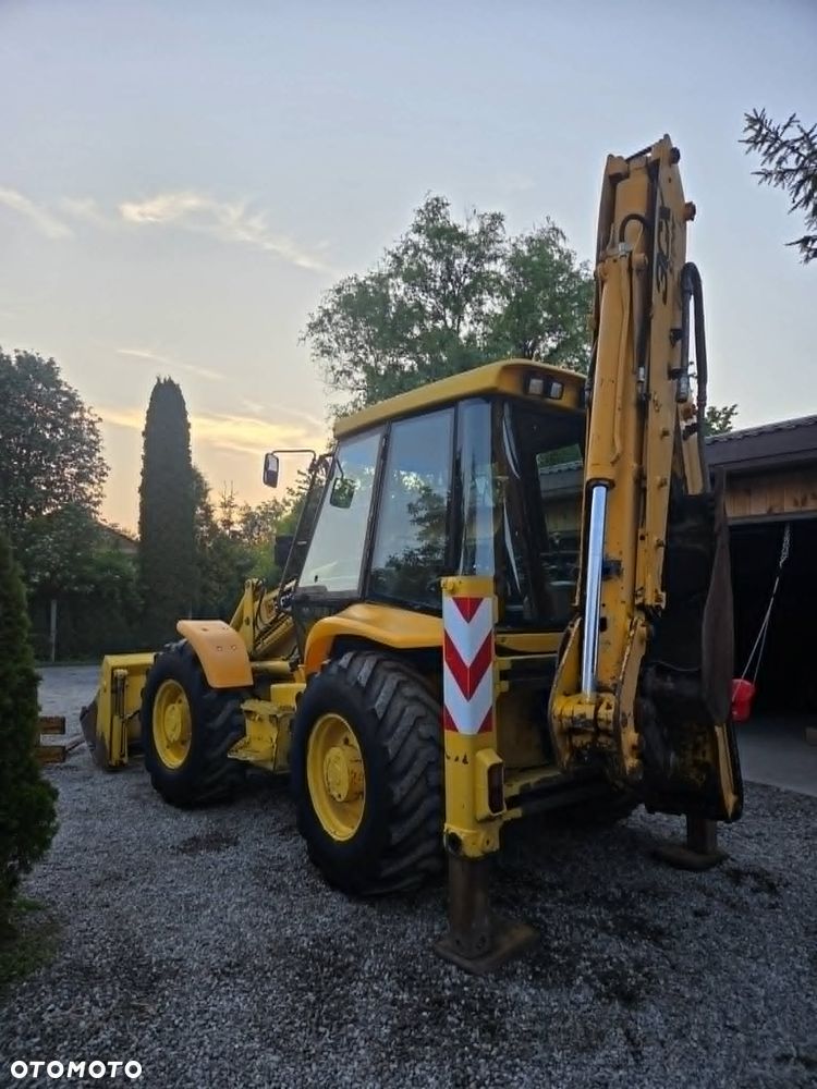 JCB 3CX - 6