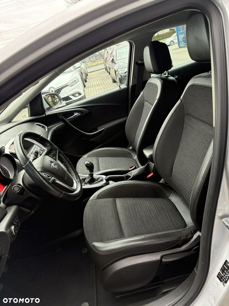 Opel Astra - 12