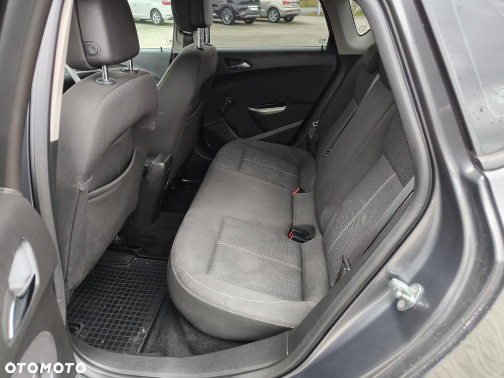 Opel Astra 1.7 CDTI Cosmo - 15