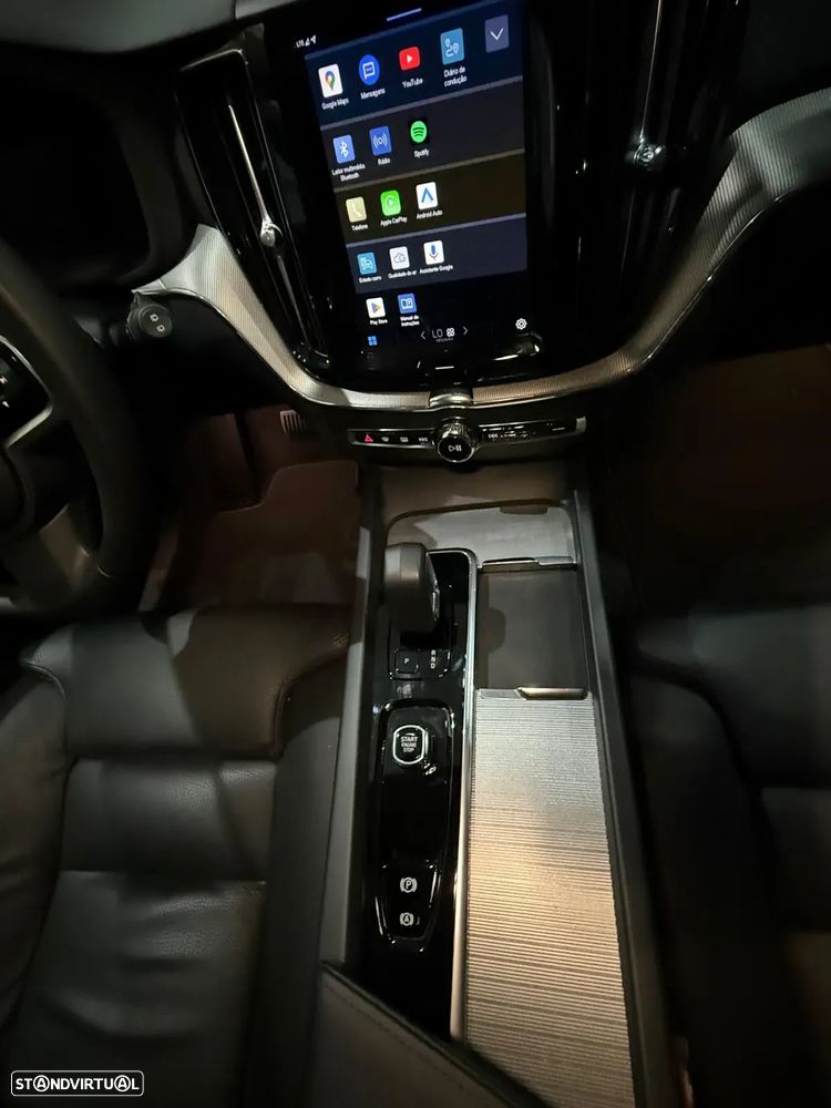 Volvo XC 60 2.0 T6 PHEV Inscription AWD - 20