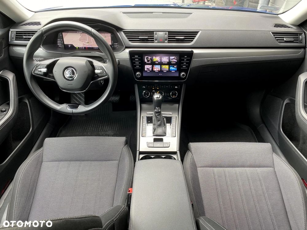 Skoda Superb 2.0 TDI SCR Style DSG - 25