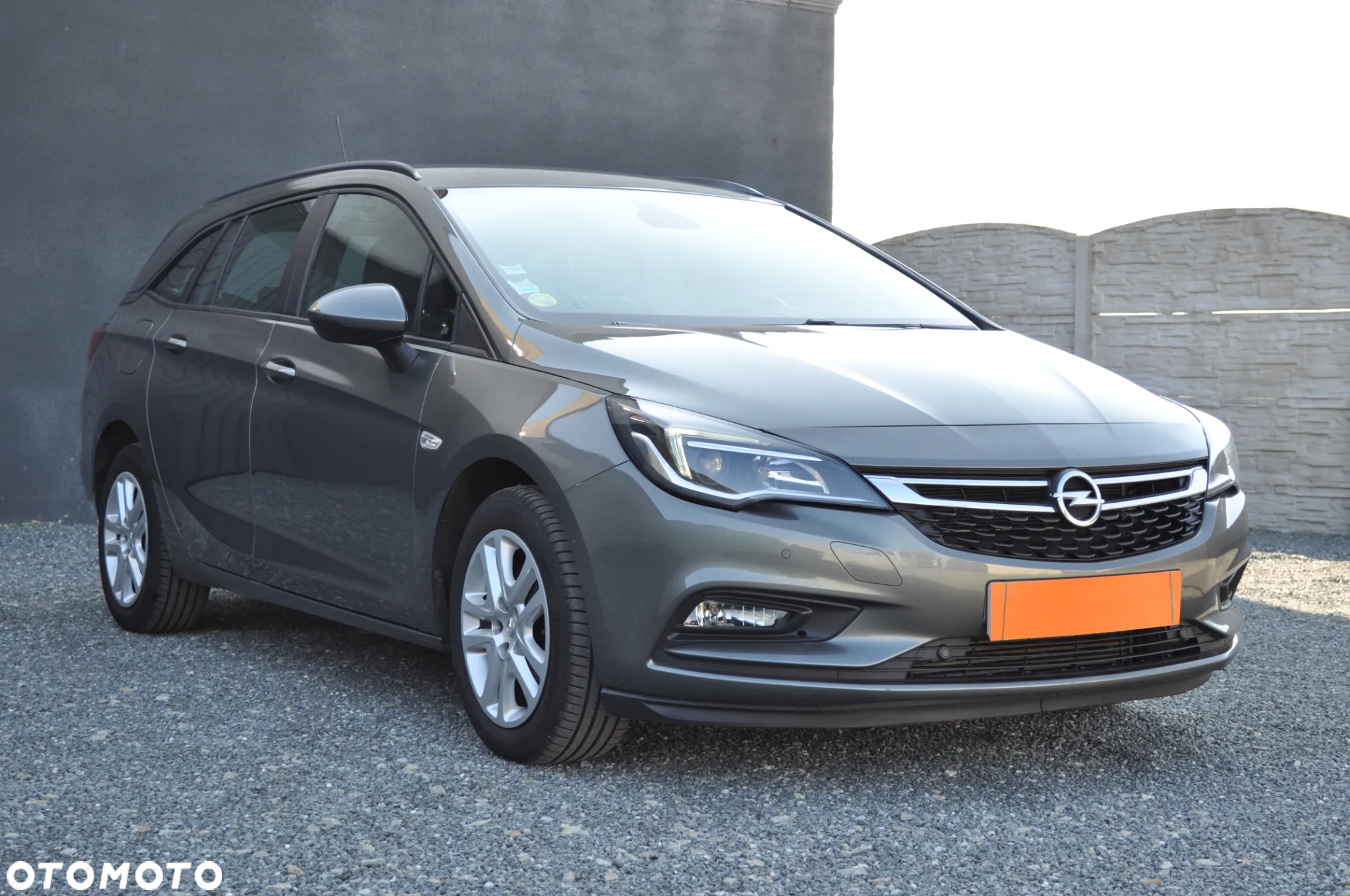 Opel Astra 1.6 D (CDTI) Automatik Edition - 2