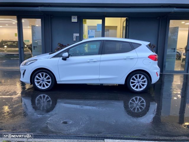 Ford Fiesta 1.0 EcoBoost S&S Titanium - 6