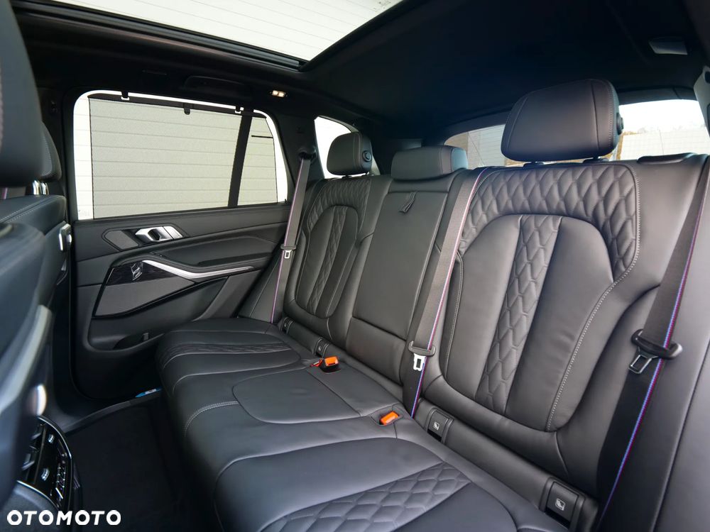 BMW X5 xDrive40d - 33