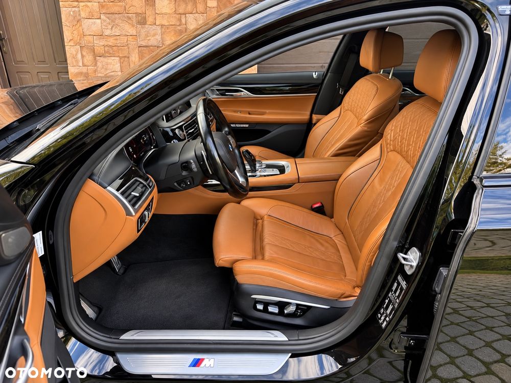BMW Seria 7 750d xDrive - 27