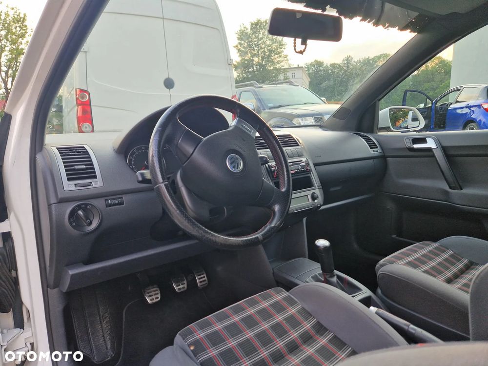 Volkswagen Polo 1.8 GTI - 13