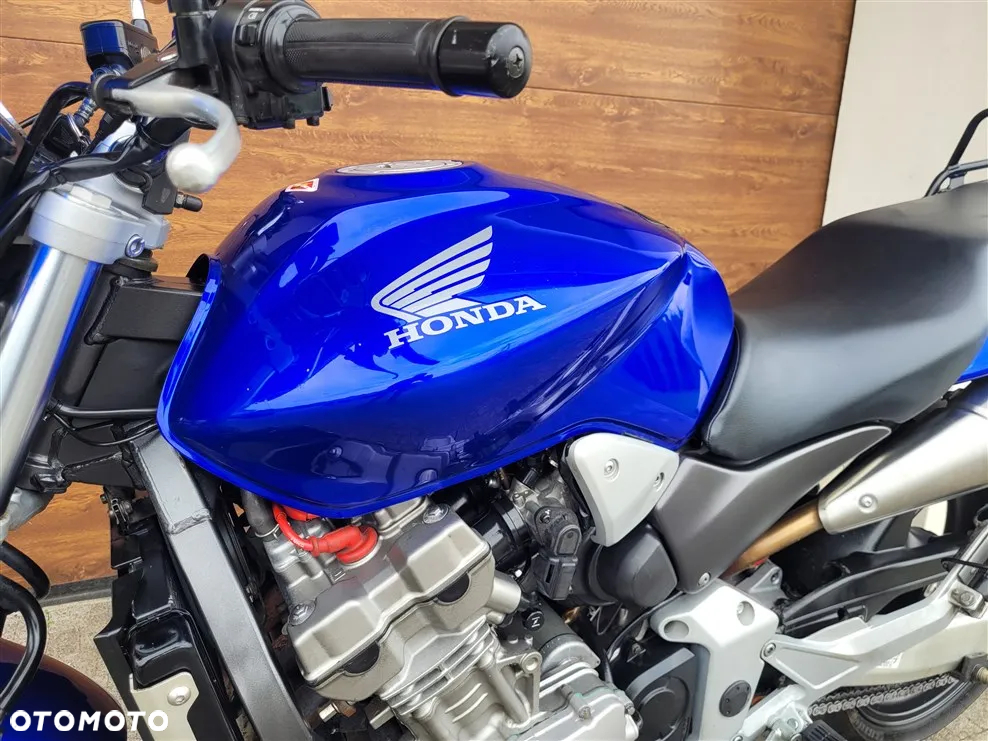 Honda Hornet - 22