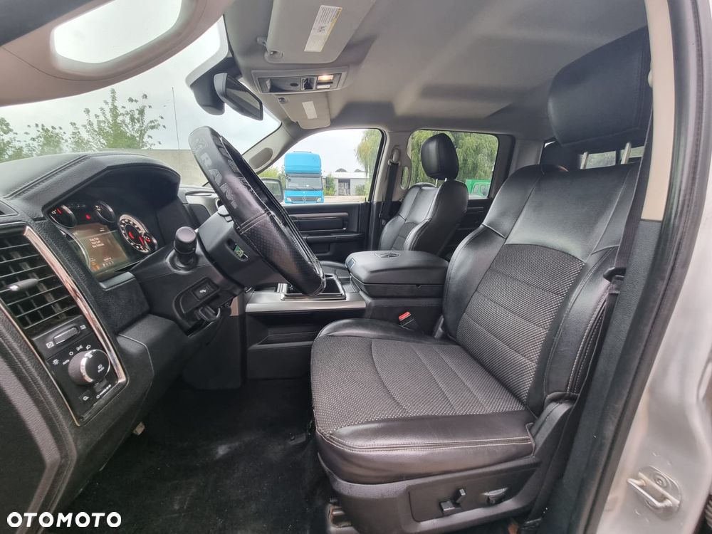 Dodge RAM 5.7 4x4 - 6