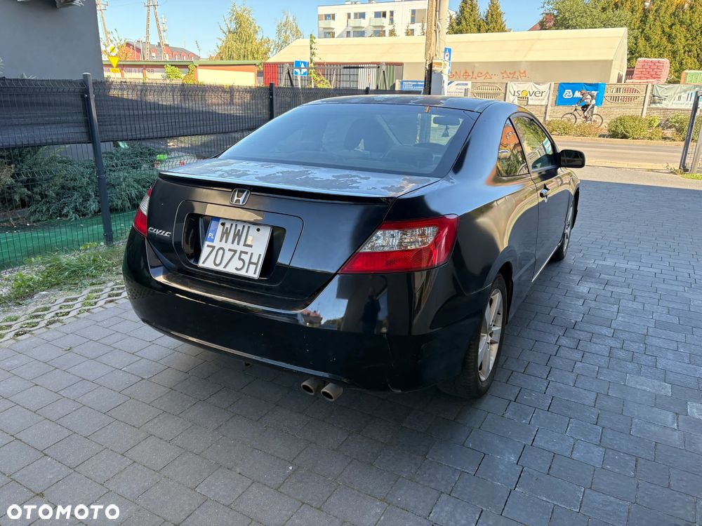Honda Civic 1.8 TypeS - 4