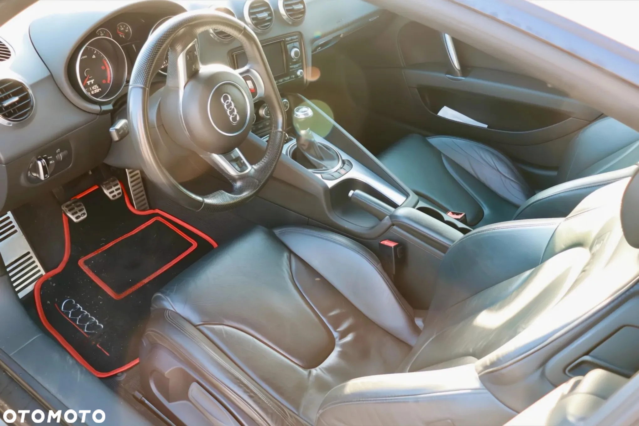Audi TT Coupé 2.0 TDI quattro - 16