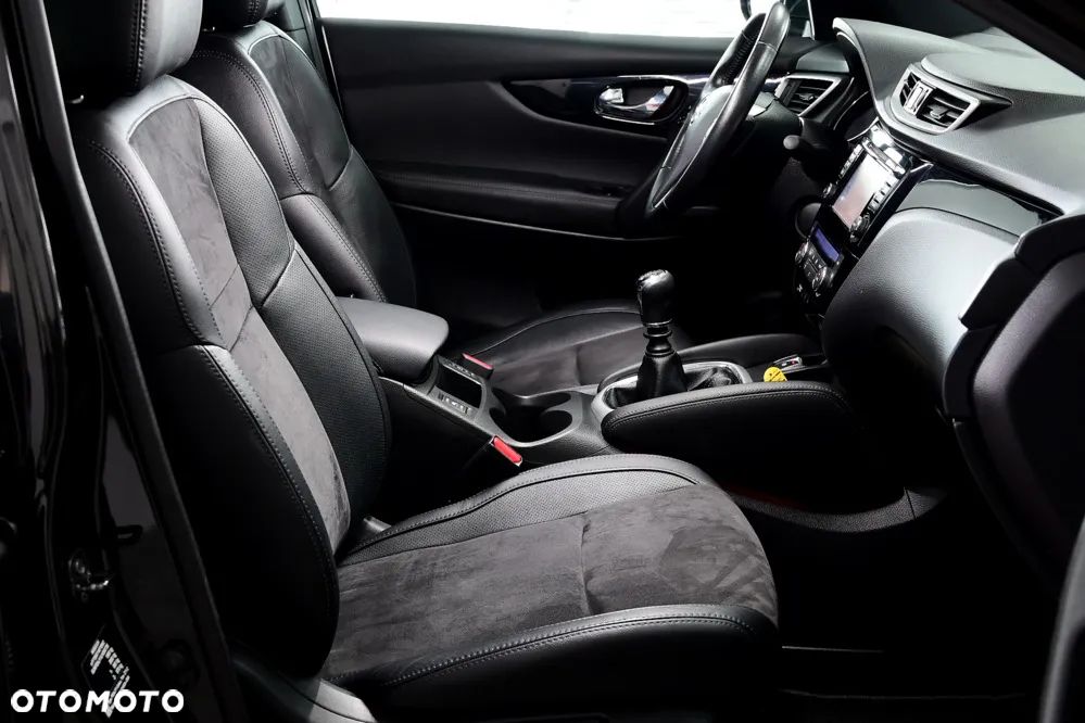 Nissan Qashqai 1.2 DIG-T Tekna EU6 - 22