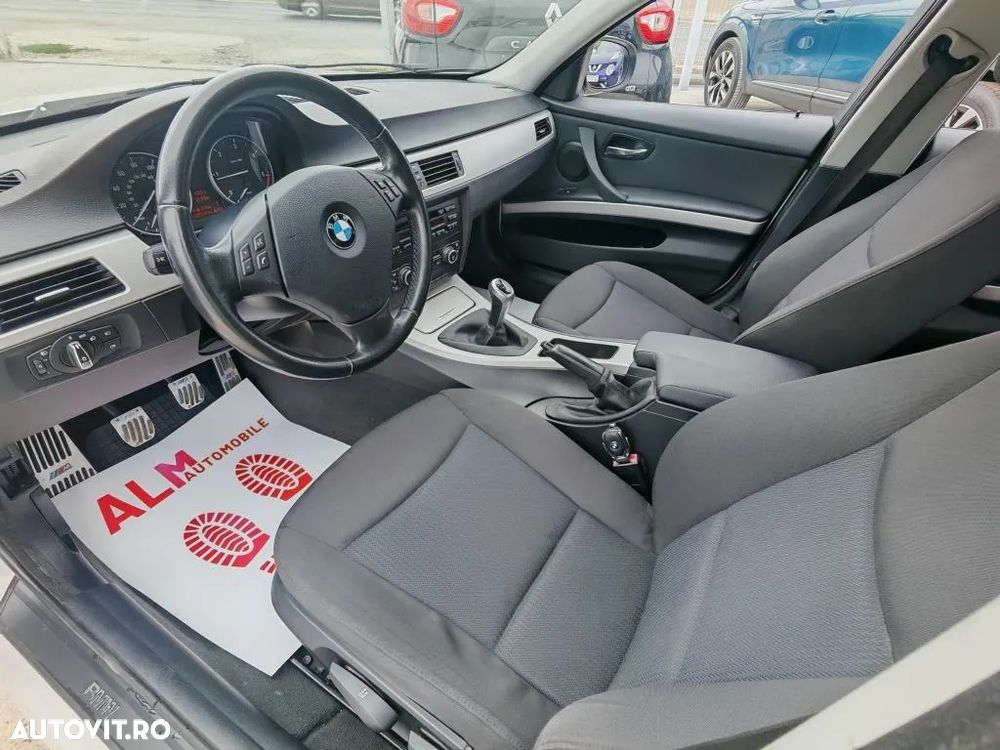BMW Seria 3 320d DPF - 3