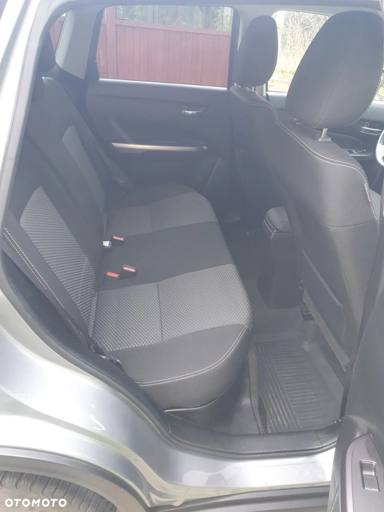 Suzuki Vitara 1.4 Boosterjet SHVS Premium 4WD - 11