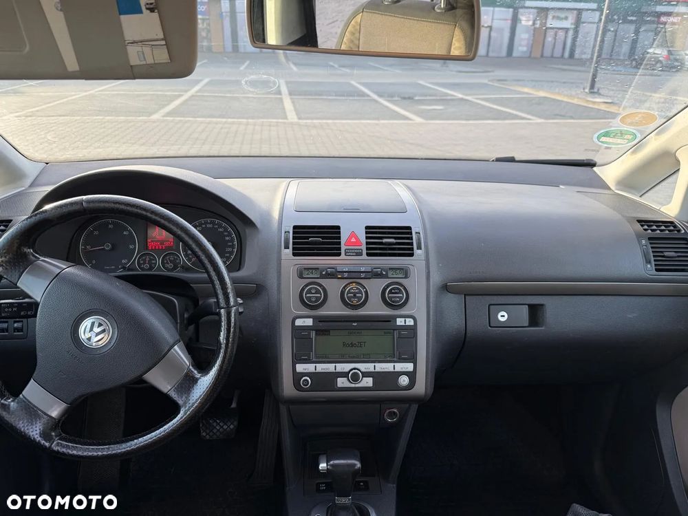 Volkswagen Touran Diesel Cross - 12