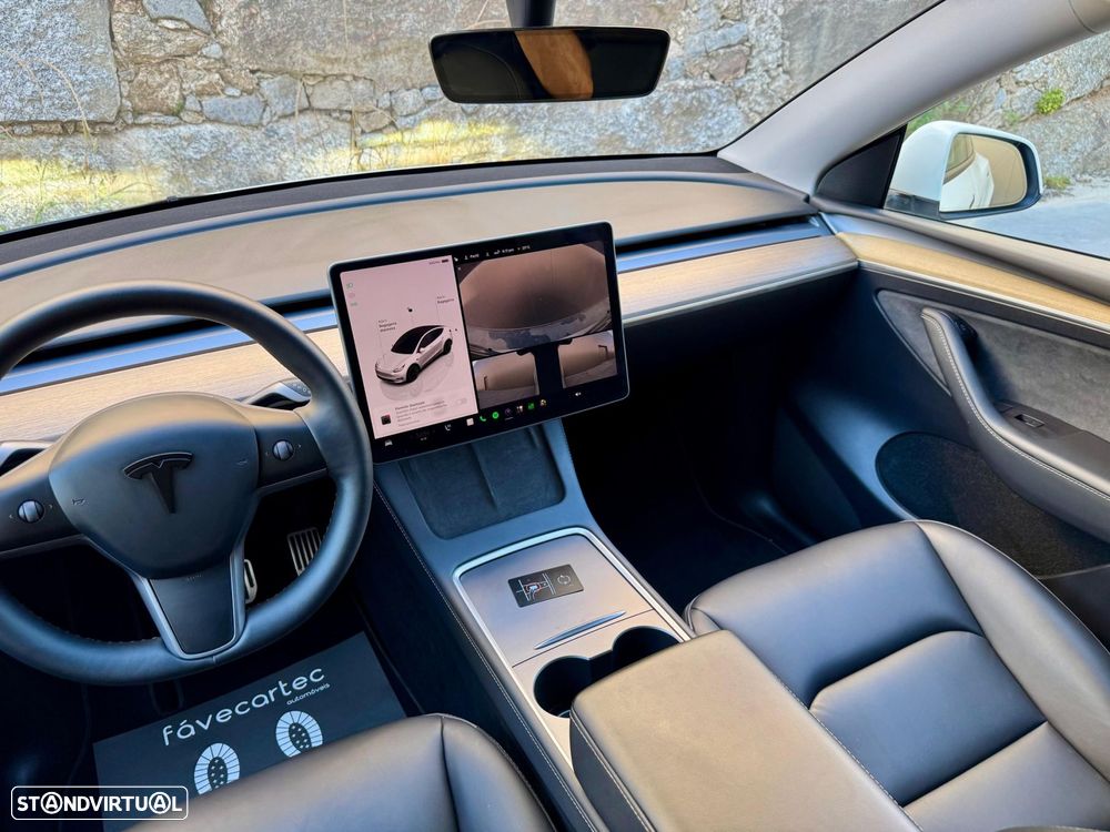 Tesla Model Y Standard - 36