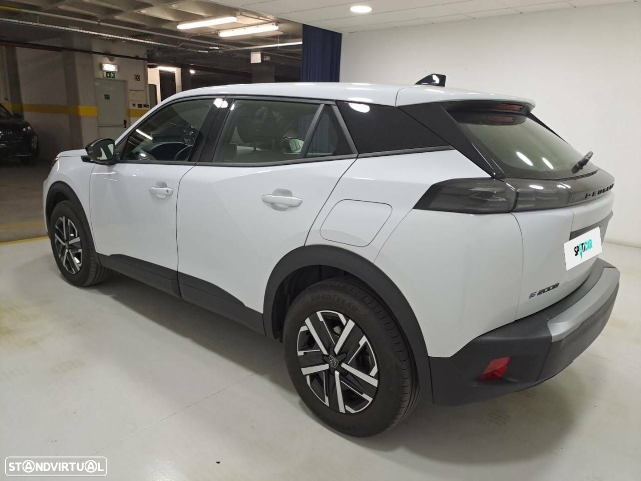Peugeot e-2008 54 kWh Active - 5