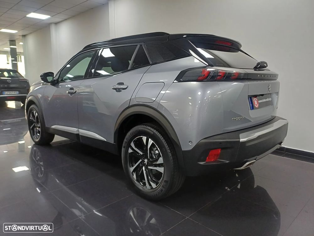 Peugeot 2008 PureTech 130 EAT8 GT - 6