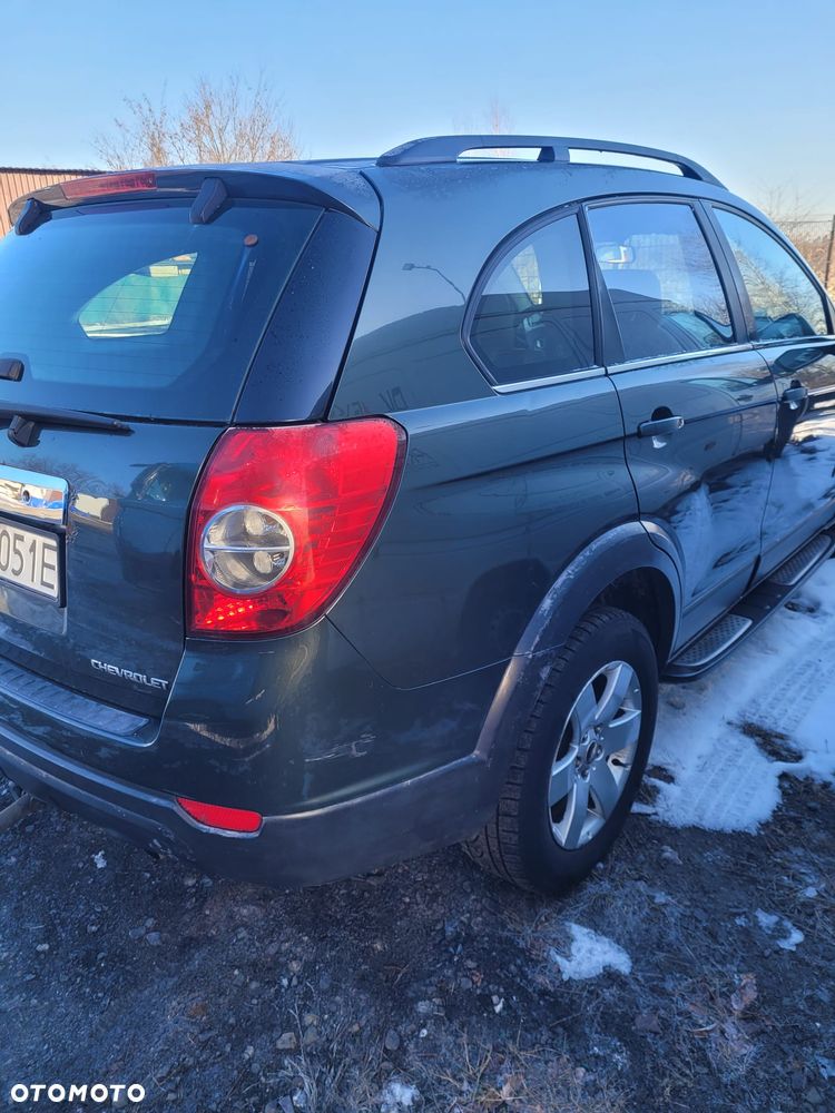 Chevrolet Captiva 2.0 d LT base - 6