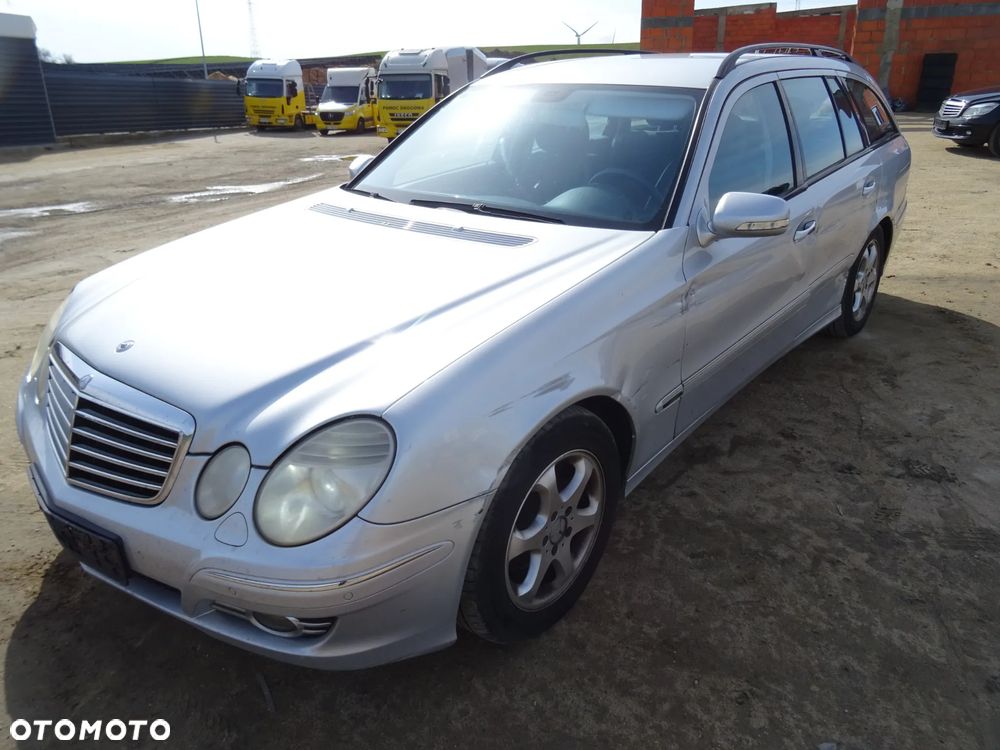 Mercedes E W211 (lakier C775) maska zderzak błotnik zderzak konsola klapa lampy części - 2