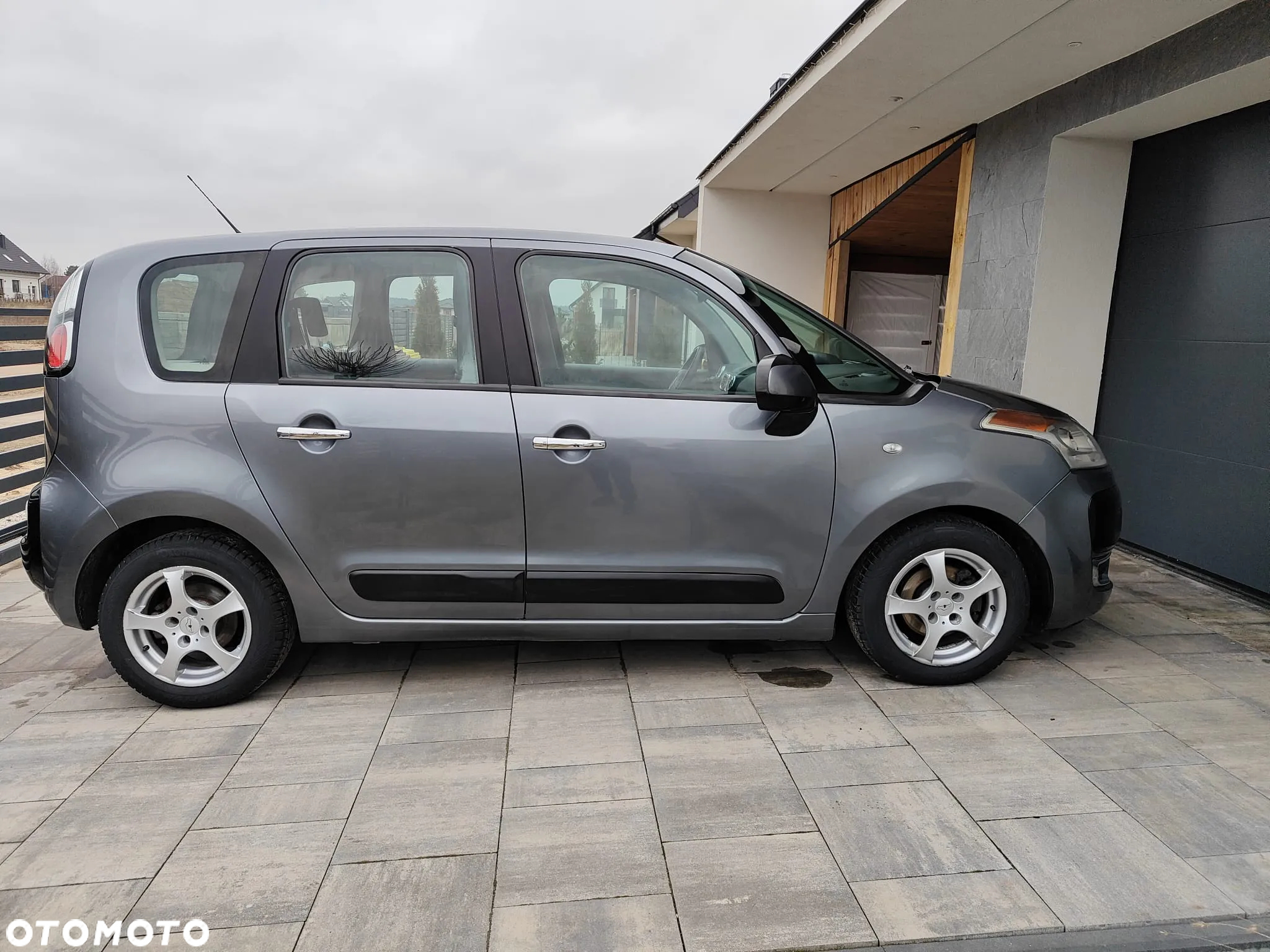 Citroën C3 Picasso 1.6 HDi Exclusive - 8