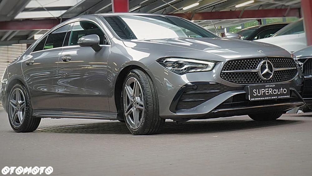 Mercedes-Benz CLA 180 AMG Line 7G-DCT - 1