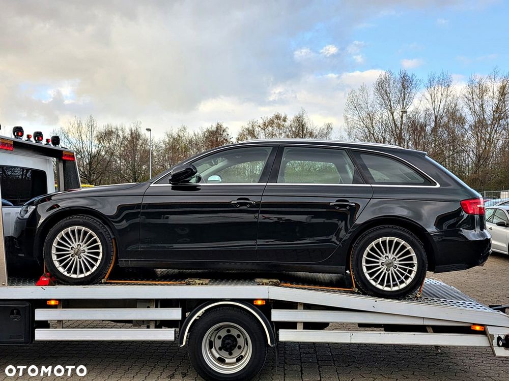Audi A4 Avant 2.0 TDI DPF Ambiente - 2