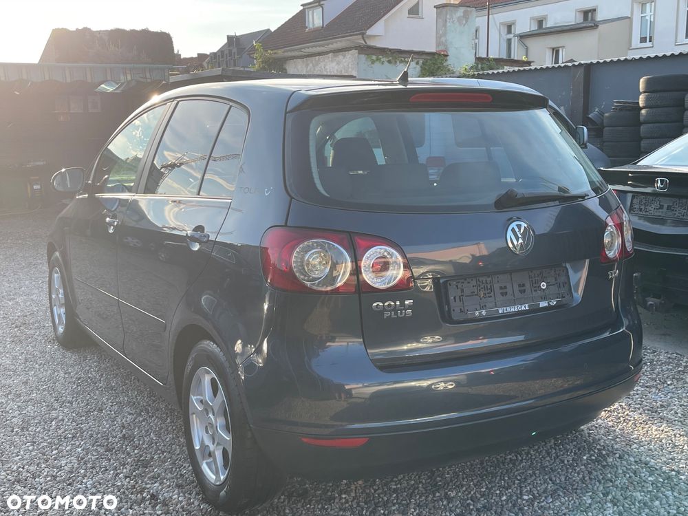 Volkswagen Golf Plus 1.9 TDI Tour - 12