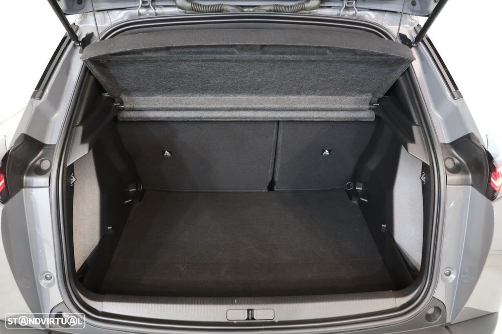 Peugeot e-2008 54 kWh Allure - 18