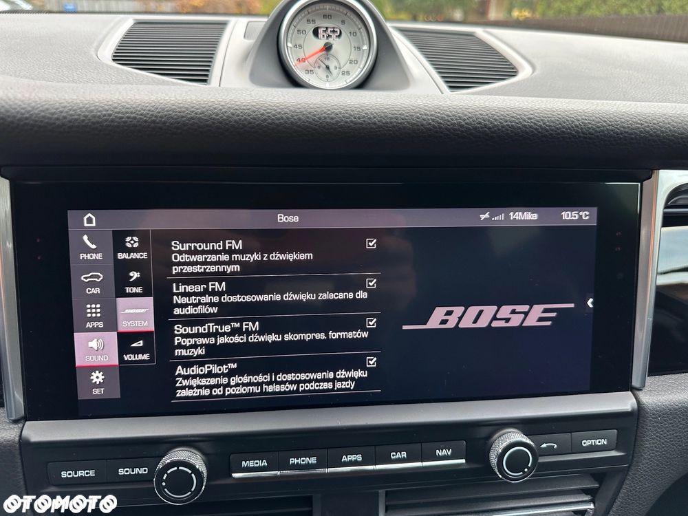 Porsche Macan - 18