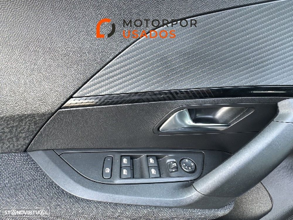 Peugeot 2008 1.2 PureTech Style - 9