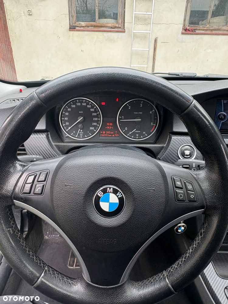BMW Seria 3 320d - 6