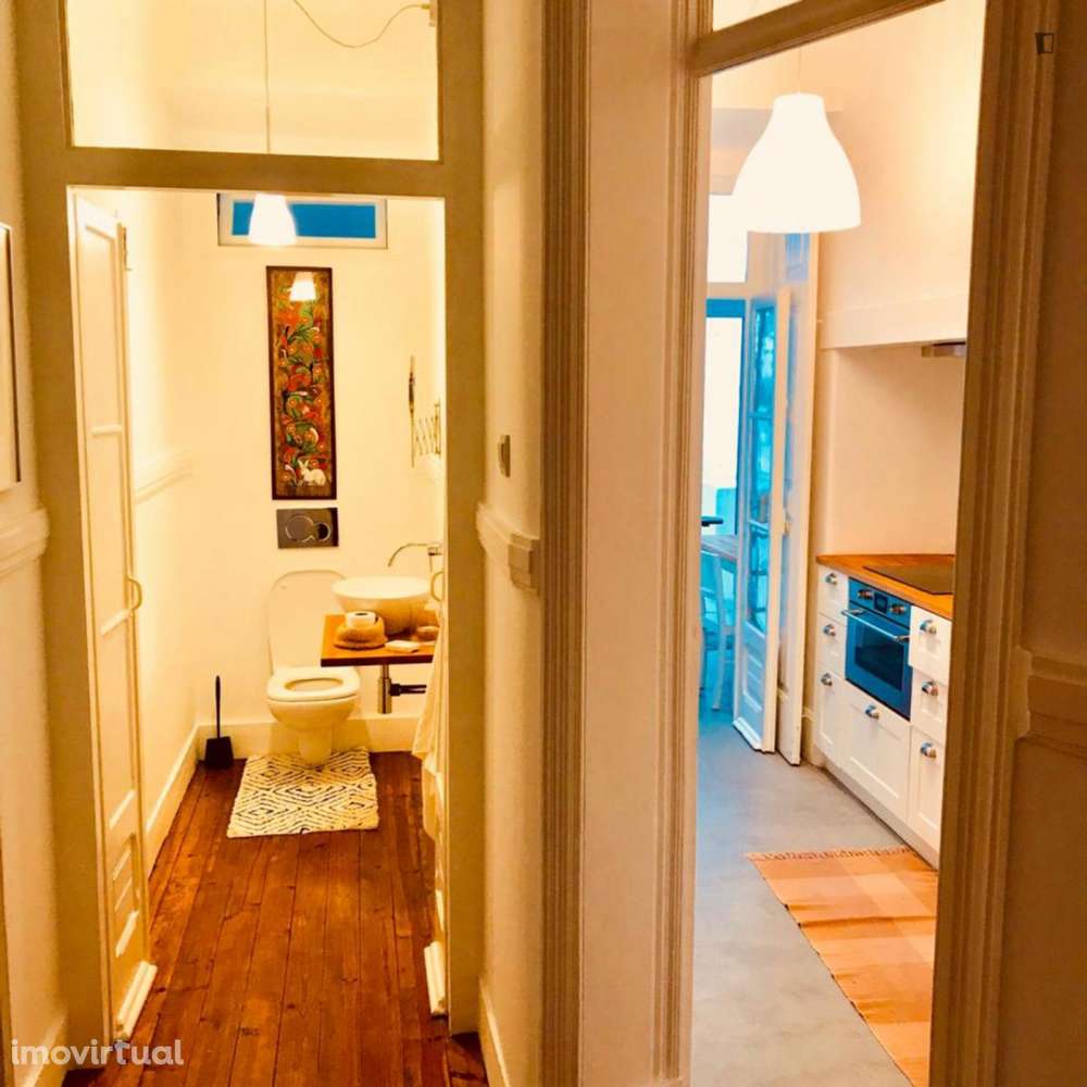 Quarto - localizado em Graça Lisbon - Grande imagem: 5/6