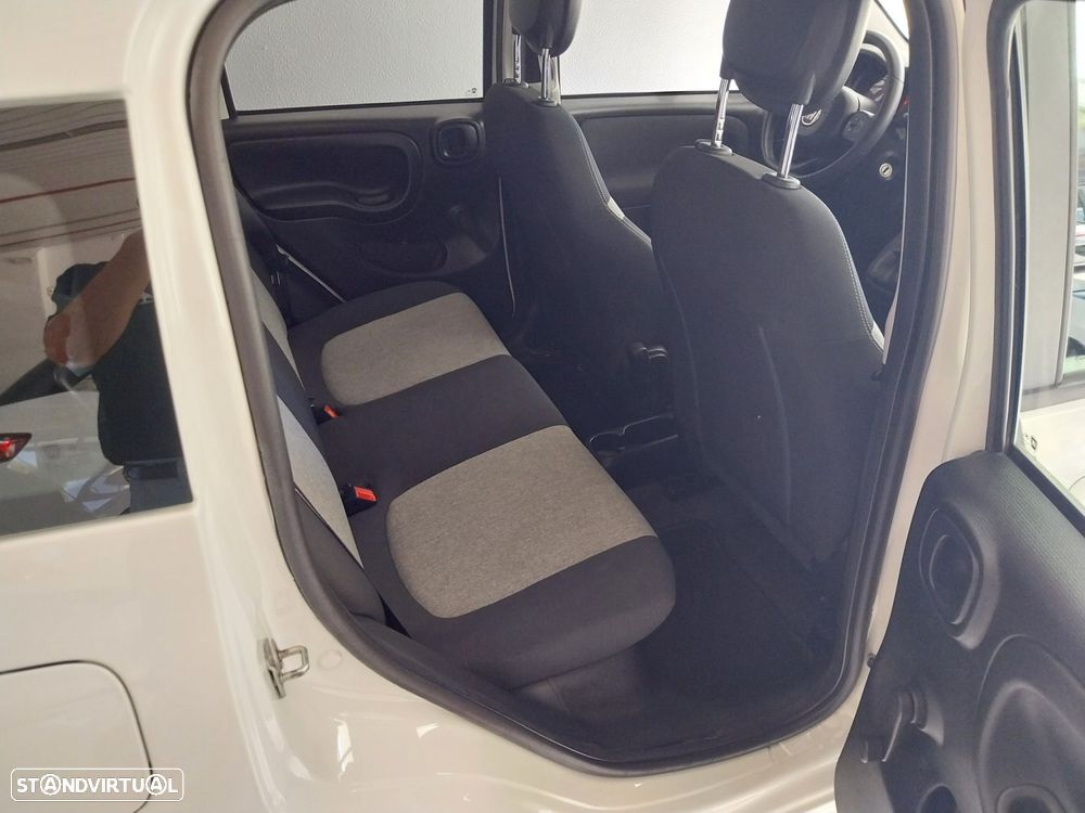 Fiat Panda 1.2 Lounge S&S - 9