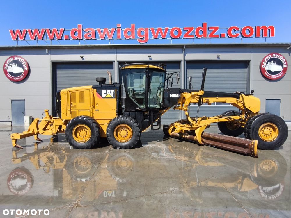 Caterpillar 140M - 3