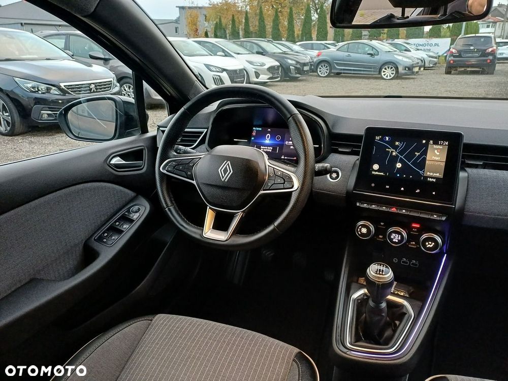 Renault Clio TCe 100 INTENS - 24