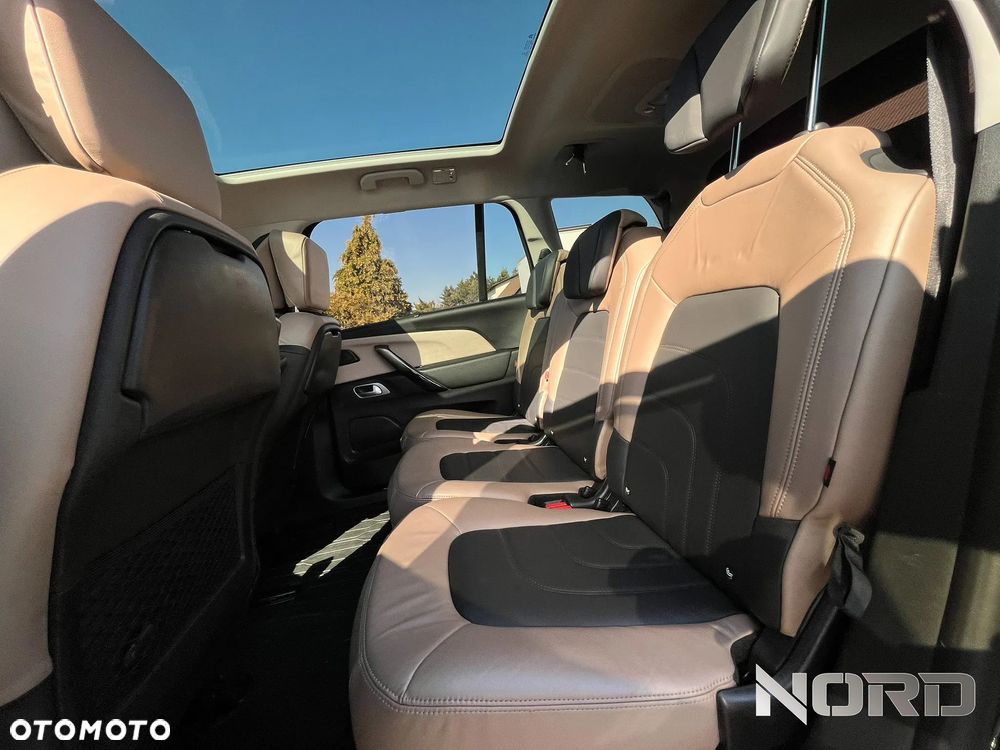 Citroën C4 Grand Picasso 2.0 HDi Exclusive MCP - 32