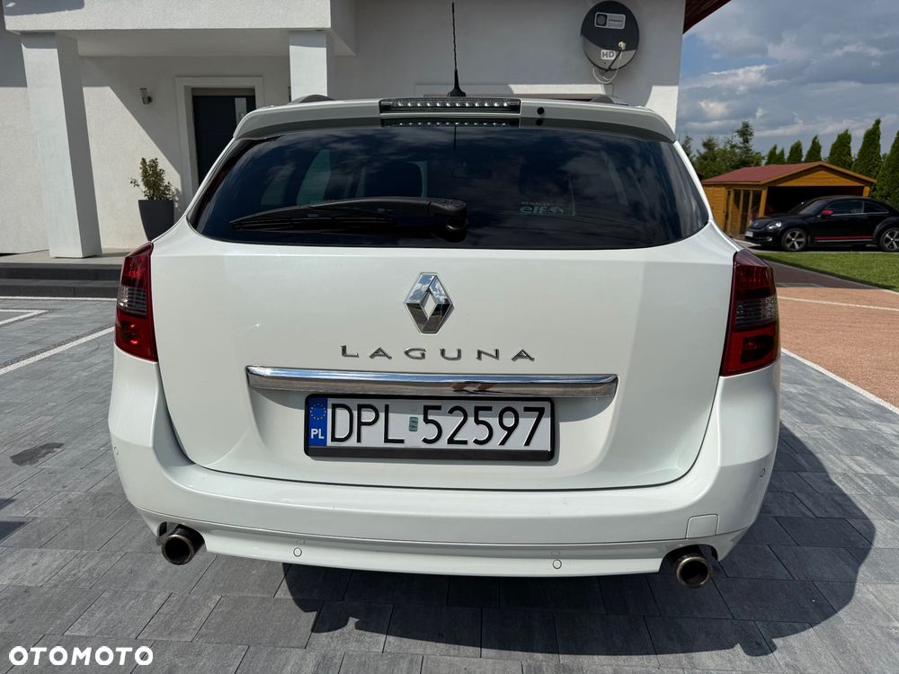 Renault Laguna ENERGY dCi 175 FAP Start & Stop GT - 9
