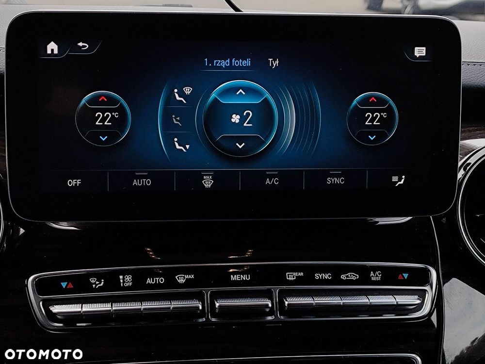 Mercedes-Benz Klasa V - 31