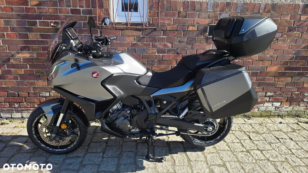 Honda NT - 1