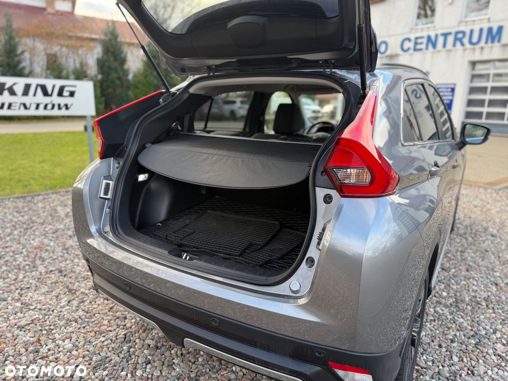 Mitsubishi Eclipse Cross - 13