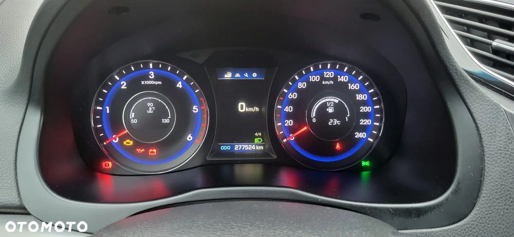 Hyundai i40 - 14