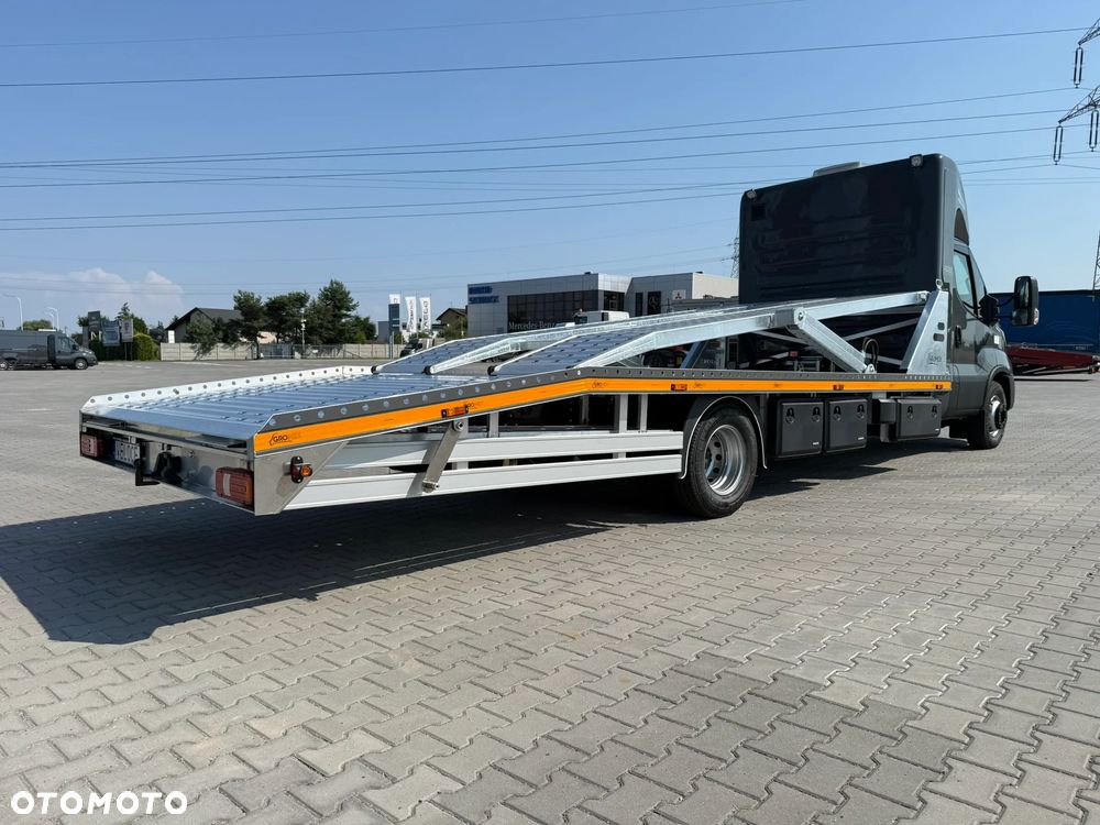 Iveco Daily 70C21A8P Laweta na dwa auta - 20