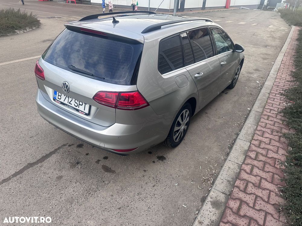 Volkswagen Golf 2.0 TDI DSG BMT Comfortline - 5